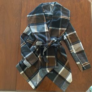 EUC Chicwish wool blend coat. Size XS.